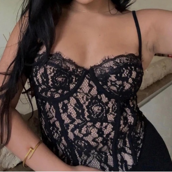 WHITE FOX- Dreamy Moments Lace Bustier Black - Picture 3 of 6